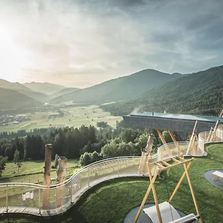 Alpin Panorama Hubertus Hotel